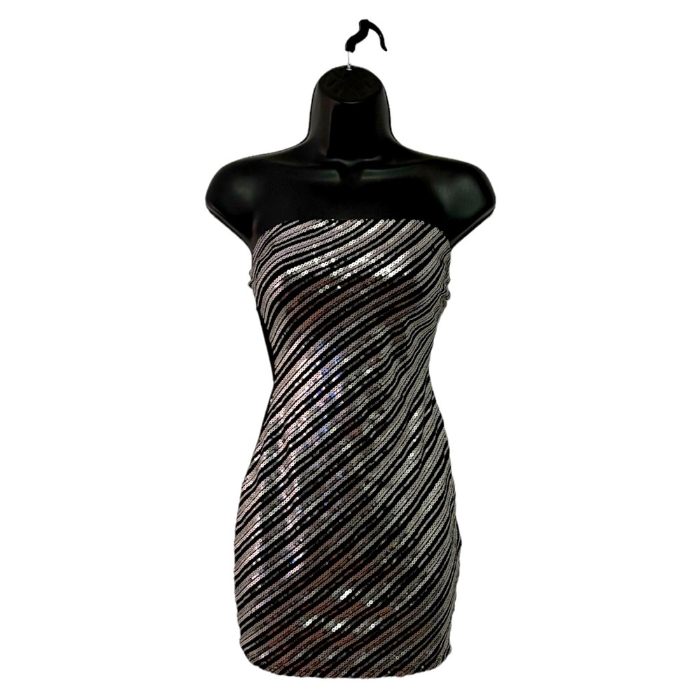 Silver & Black Sequence Mini Tube Dress Size Small NWOT 🖤